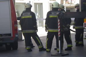 Slika /A Nove Fotke/vatrogasci01.JPG